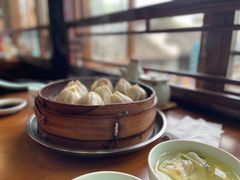 鲜肉小笼-忆秦园小笼包(惠山古镇总店)