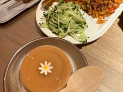 -耶里夏丽·新疆菜·28年喀什老馆(田林东路店)