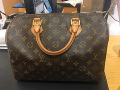 -爱革·奢品·鞋包·衣物·家居(金桥国际商业广场店)