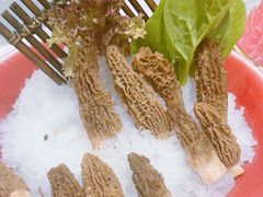 -红鼎豆捞·非遗鲍皇汤火锅(宝丰路店)