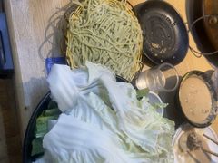 -洞庭洲·防空洞火锅·铜锅涮肉·烧烤(新百广场店)