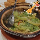 个人最爱，吸满汤汁的萝卜，顺滑入喉，牛杂嫩而不腻