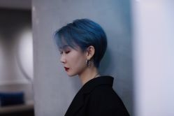 -变画·发型STUDIO
