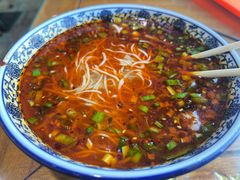 -伊穆祥牛肉面总店·清真