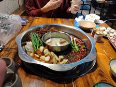 -周幺妹重庆老火锅(银泰城总店)