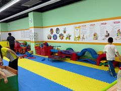 -小岳飞儿童训练馆(华腾店)