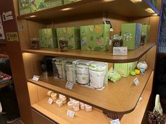 -奈雪的茶(M+世纪都会广场店)