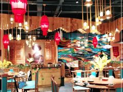 大堂-老滇山寨•云南特色菜•地方菜•民族风情歌舞表演(金碧店)