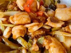 -鲤鱼塘农家山庄