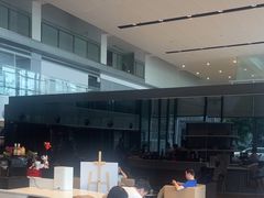 -奔驰上海利星(七宝店)