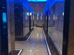 -萧邦音乐会所KTV(向西店)