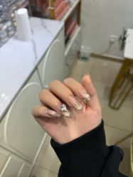 -尤米一站式美甲美睫