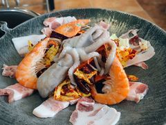-牛信亭韩国料理·炭火烤肉(紫藤路店)