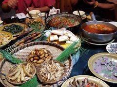 -昆虫窝子·特色云南菜(拓东路总店)