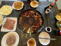 -仁虎老火锅(黄泥磅店)
