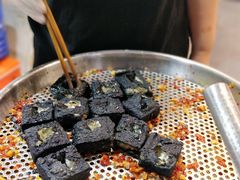 -黑色经典臭豆腐·湖南特产(太平街口店)