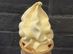 布丁口味圆筒-麦当劳(皇岗路店)