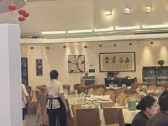 -五谷芳乳鸽王(海景店)