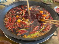-黄潇洒老火锅(九眼桥宏济巷店)