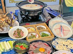 -牛牛和牛海鲜粥底火锅(长虹国际城店)