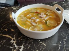-金陵红鲤鱼餐厅(孝陵卫紫金山店)