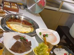 -老房老舍重庆火锅(假日城市店)
