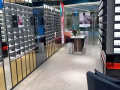 -LensCrafters亮视点(东方新天地店)