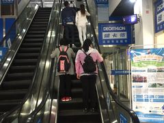 -迪卡侬(西三旗店)