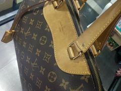 -IRENCE伊琳丝奢侈品皮具护理(二手鉴定世界广场店)