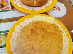 厚切黄油菠萝包-小龍鳳餐室(番禺路店)