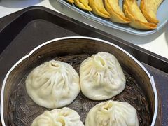 -老新隆牛肉锅贴(新街口店)