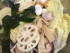 -川山城麻辣香锅(鼎汇美食城店)