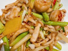 -尚一汤·粤菜海鲜(环球港店)