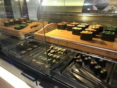 -阪尚皇·原切牛排·烤肉火锅自助(北京路店)