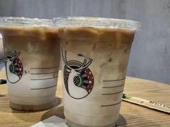 -瑞幸咖啡(大连罗斯福广场一层店)