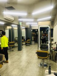 -ON STAR SALON