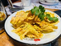 -山河屯铁锅炖·非遗东北菜(南山店)