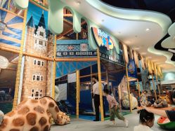 -MELAND CLUB亲子乐园•派对(虹桥万象城店)