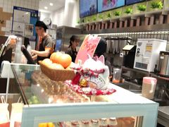 -CoCo都可(湖滨银泰店B区店)
