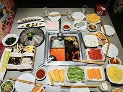 -海底捞火锅(世豪广场店)
