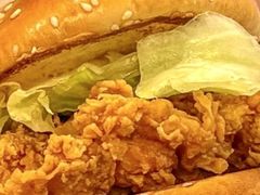 -麦当劳(田林好又多店)