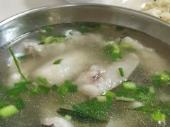 -依云煎包店