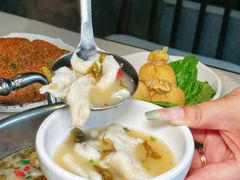 -德林酸菜鱼火锅(南丹店)