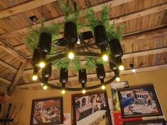 -临界音乐酒馆·小龙虾·江湖菜(华熙LIVE·鱼洞店)
