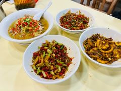 -笨罗卜浏阳菜馆(龙华鹏润达店)