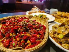 -粉墨特色菜·烧烤音乐酒馆