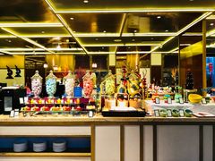 -大中华希尔顿酒店-念自助餐·嗨啤·小龙虾