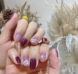 -花岐款式专研健康美甲沙龙