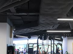 -超鹿运动(达信大厦店)