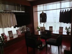 -宇翔服饰(双井桥东首城国际店)